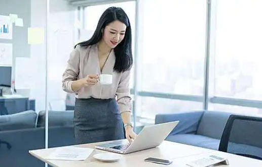 城阳租车 城阳汽车租赁 中心轮播图2